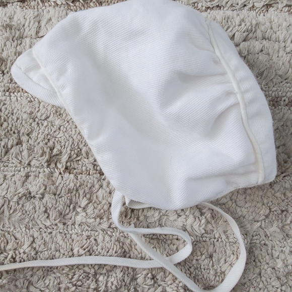 2 baby boy hats/bonnets - Picture 4 of 5